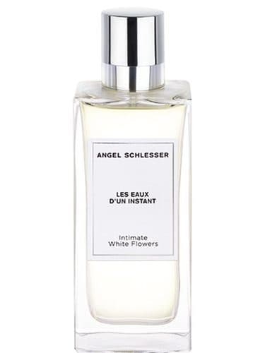 Angel Schlesser Intimate White Flowers