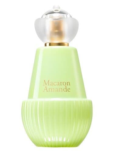 Jeanne Arthes Tea Time a Paris Macaron Amande