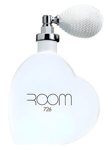 Rubino Cosmetics Room 726 White